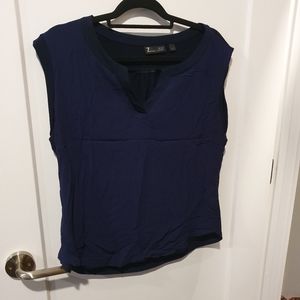 Sleeveless blouse
